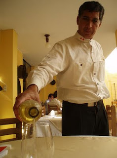 Waiters do not receive a decent minimum wage. Waiter 2